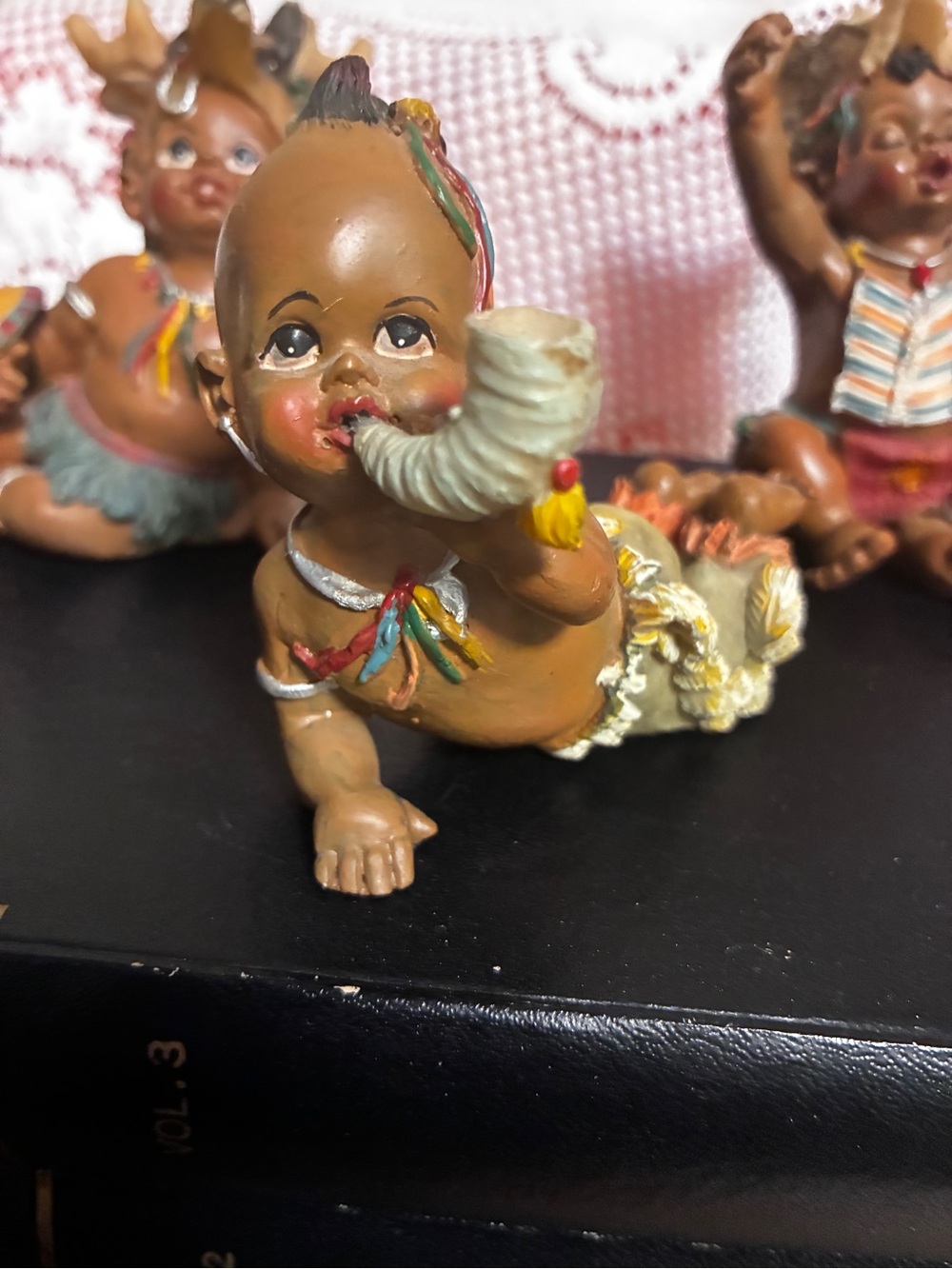Vintage All God’s Children Tribal Baby Figurine Set of 3 Native American - Picture 2 of 15